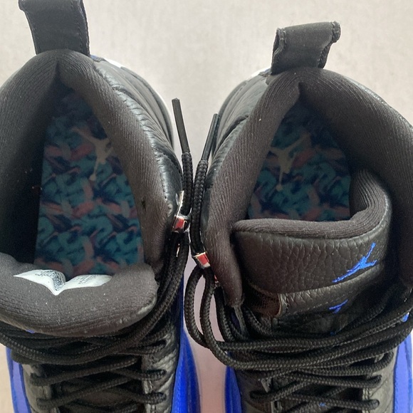 NIKE Air Jordan 12 Retro Women’s AO6068-004 Black/ Hyper Royal Sneakers Size 7.5 - Picture 6 of 10